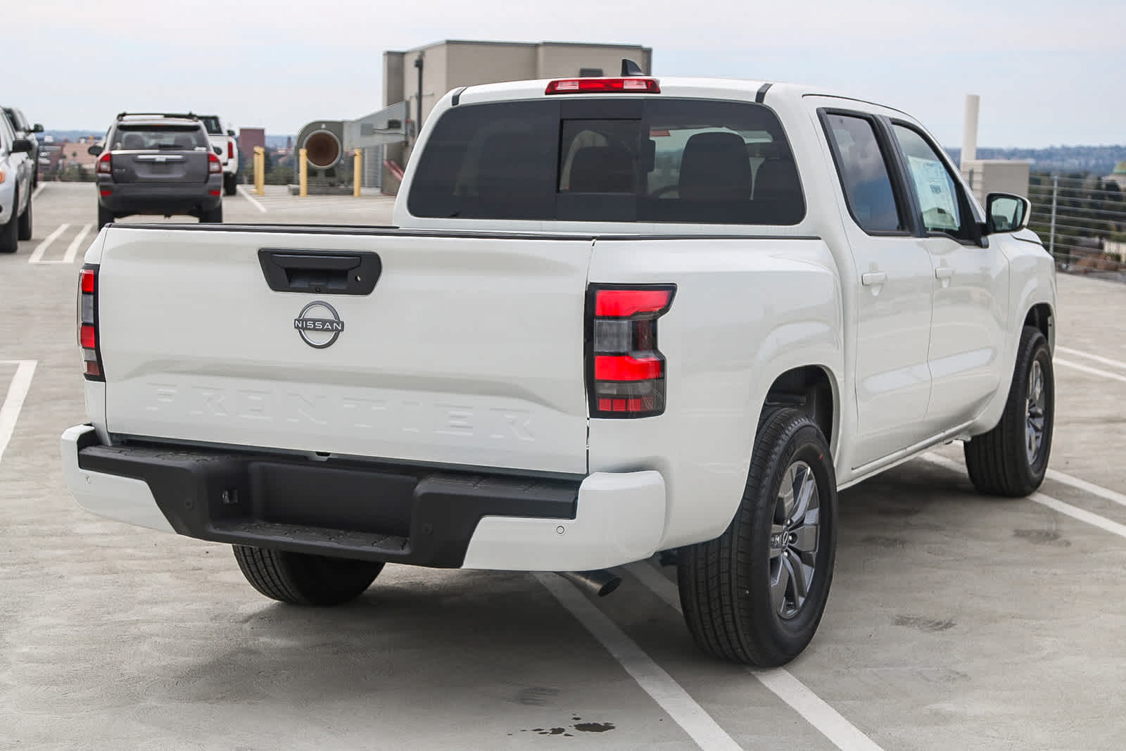 Thumbnail: 2025 Nissan Frontier - 6