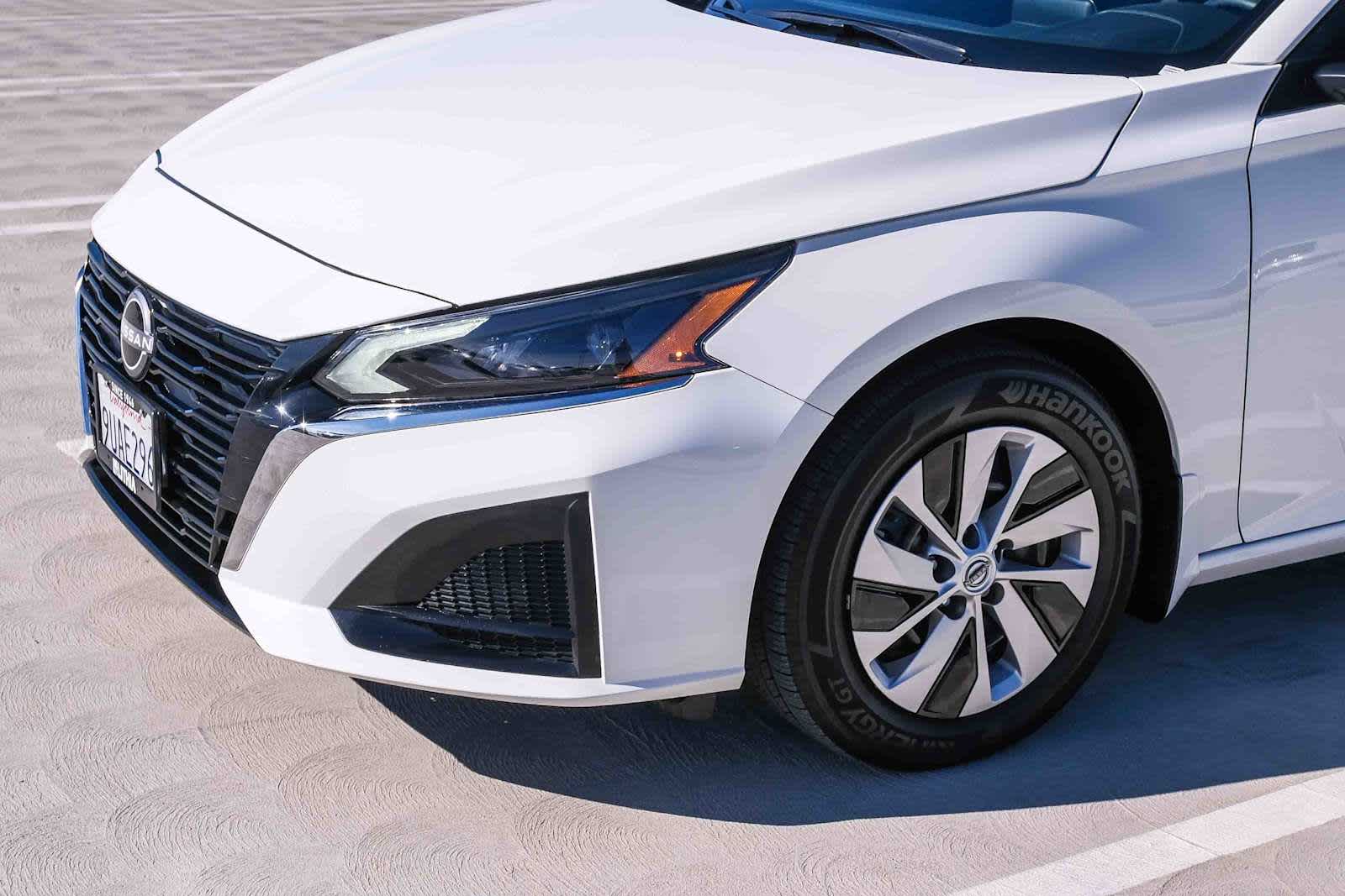 Thumbnail: 2025 Nissan Altima - 11