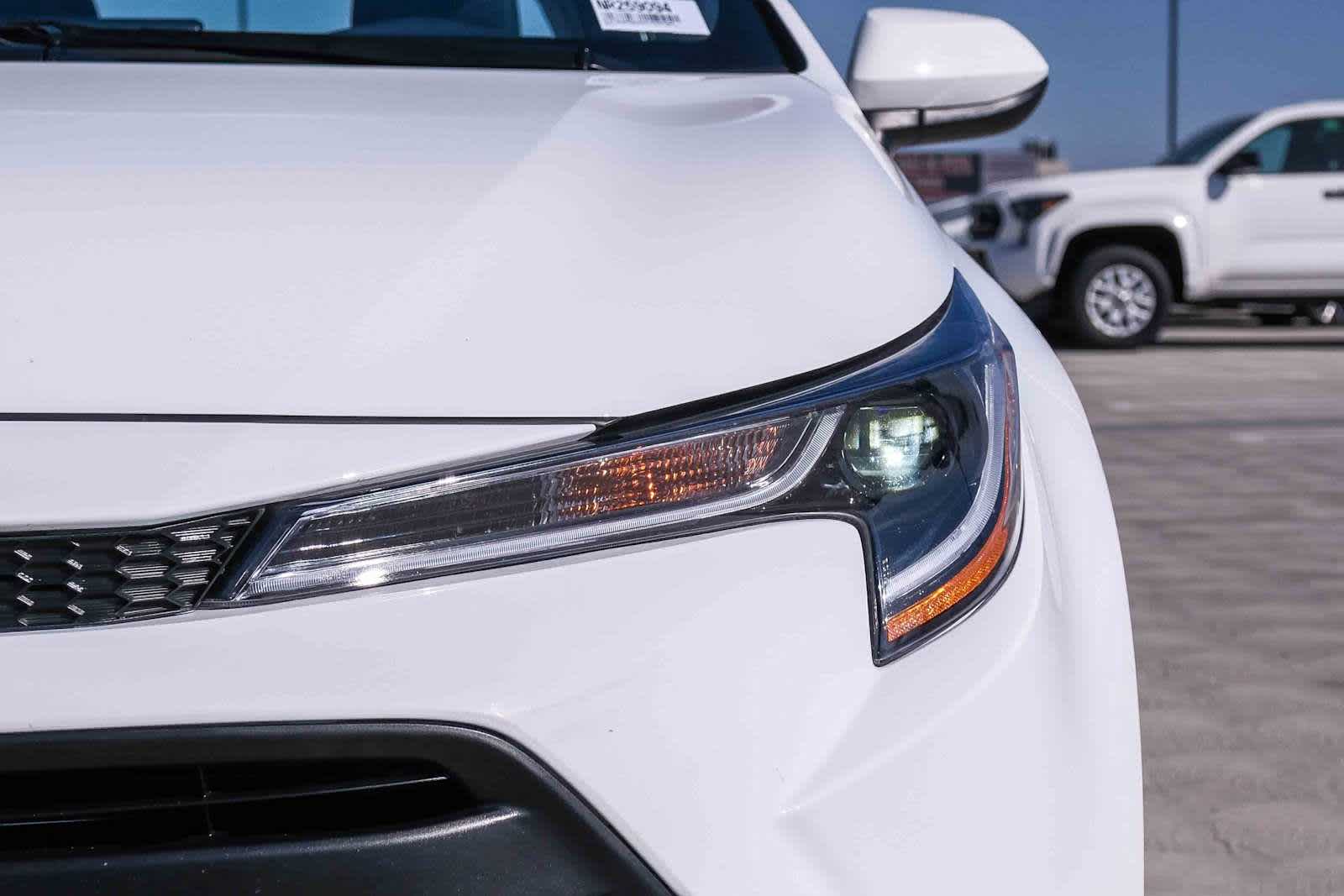 Thumbnail: 2025 Toyota Corolla - 14