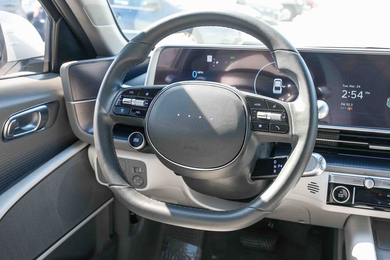 Thumbnail: 2024 Hyundai Ioniq 6 - 16