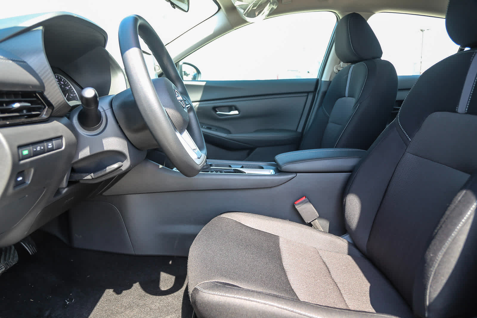 Thumbnail: 2025 Nissan Sentra - 20