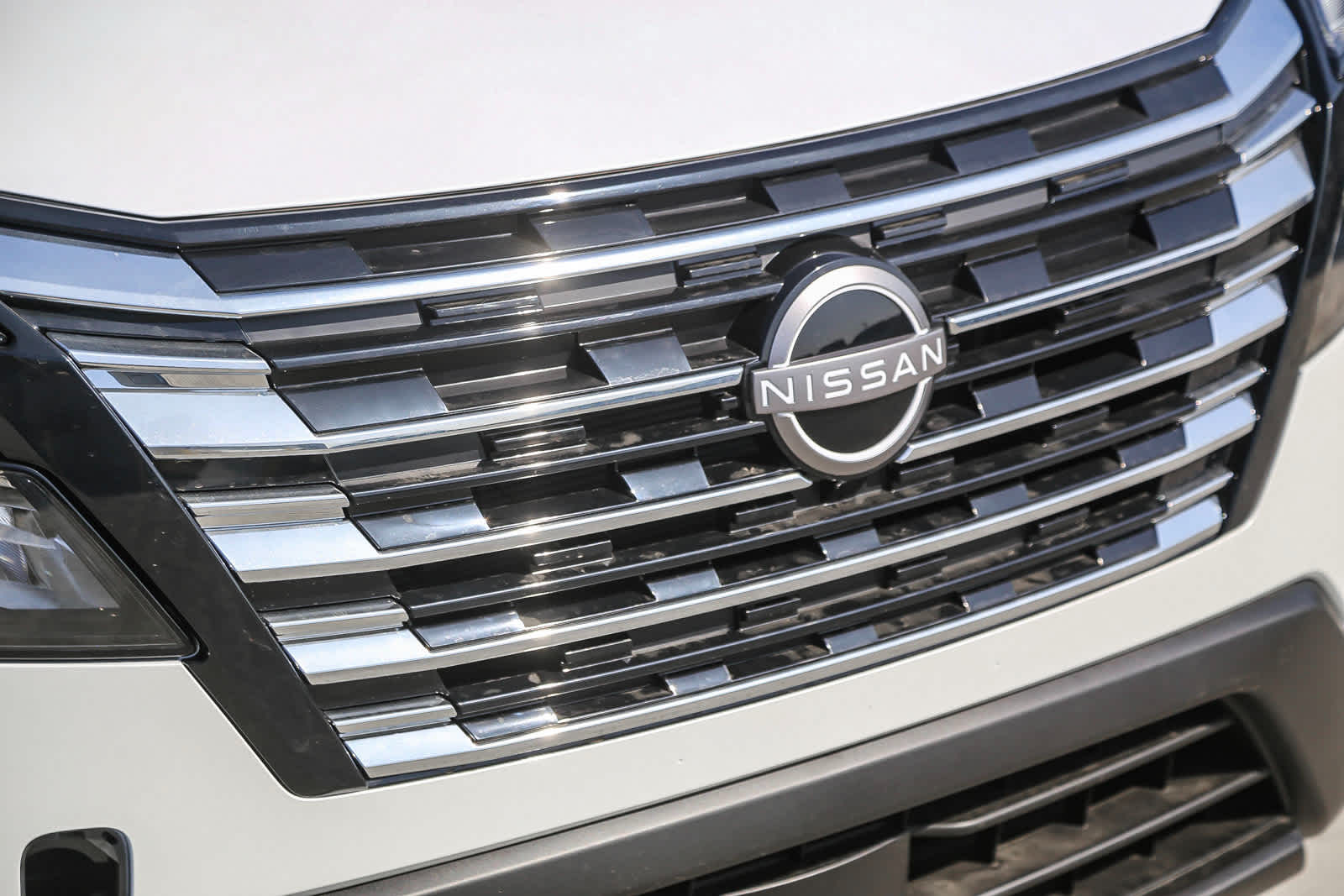 Thumbnail: 2025 Nissan Rogue - 5