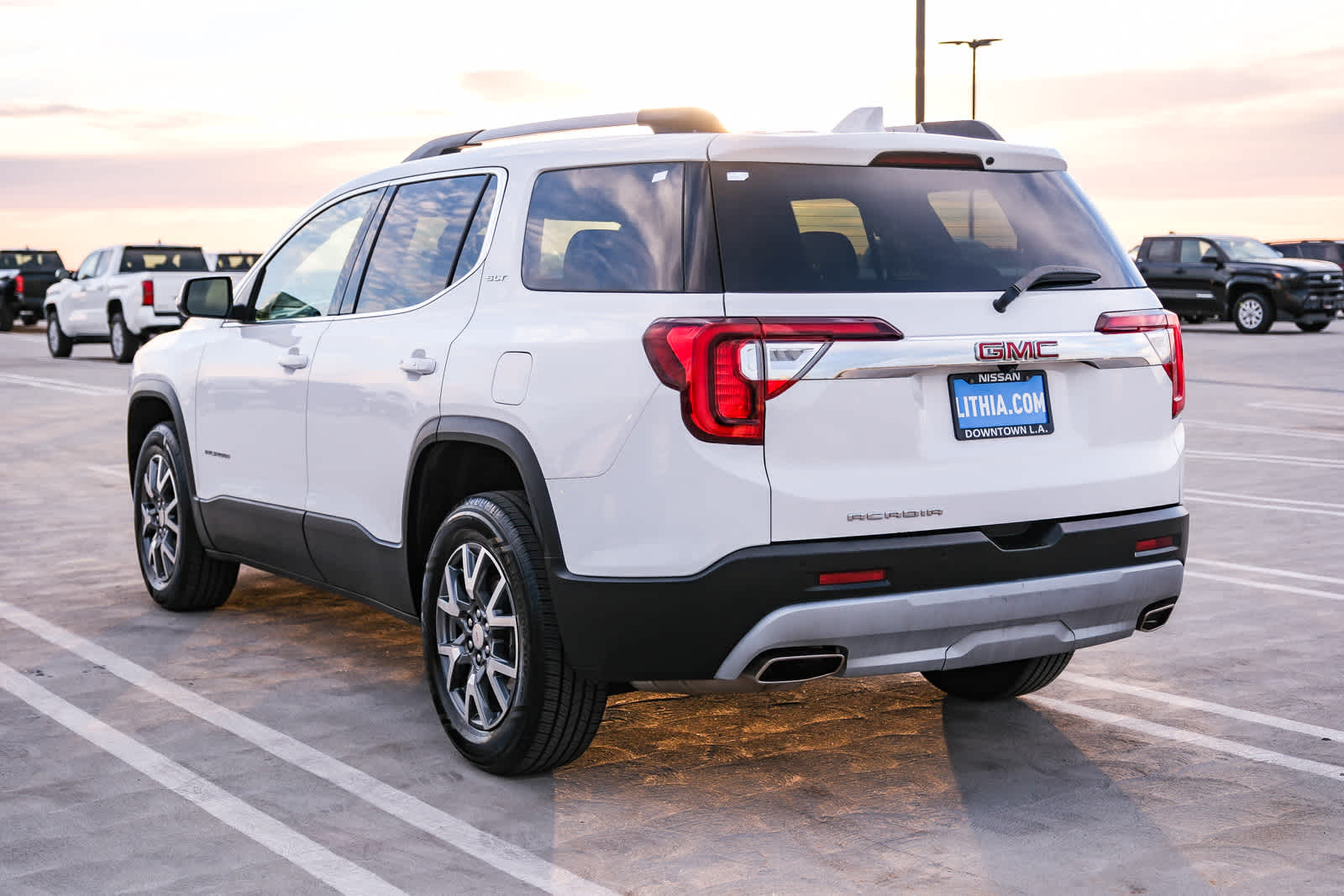 Thumbnail: 2023 GMC Acadia - 7