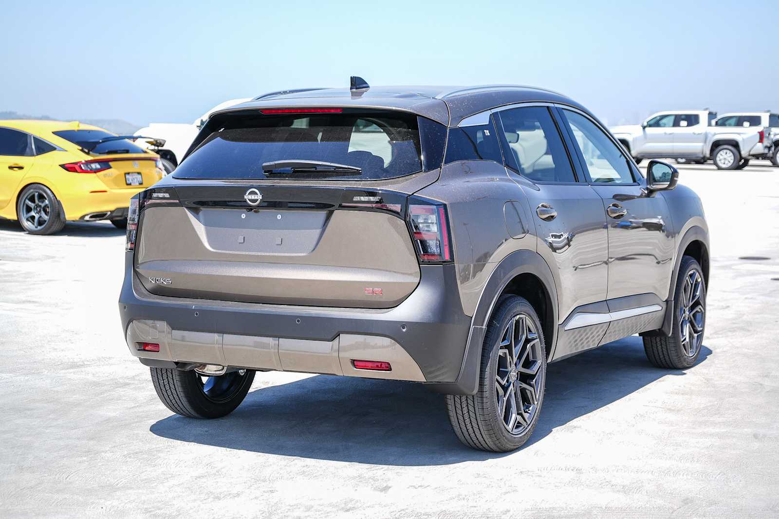 Thumbnail: 2026 Nissan Kicks - 6