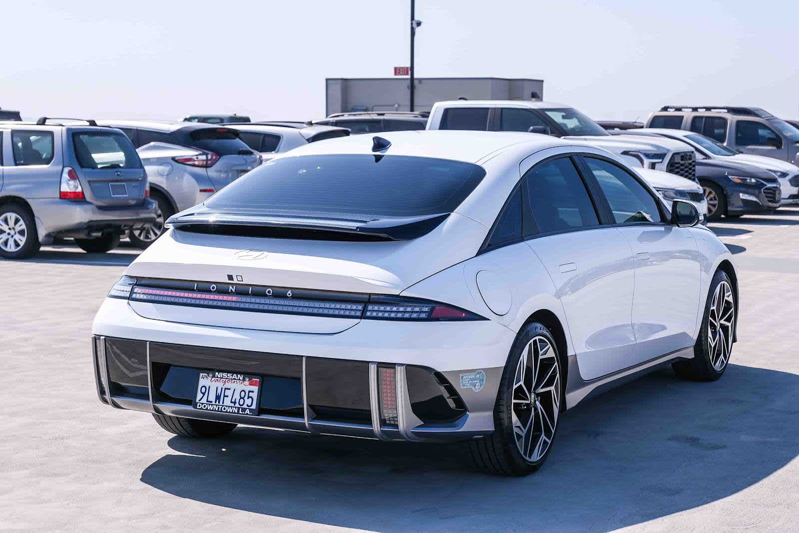 Thumbnail: 2024 Hyundai Ioniq 6 - 4