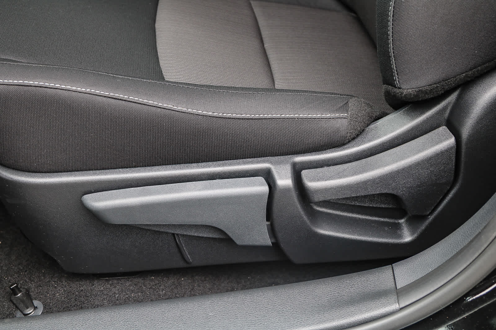 Thumbnail: 2025 Nissan Sentra - 19