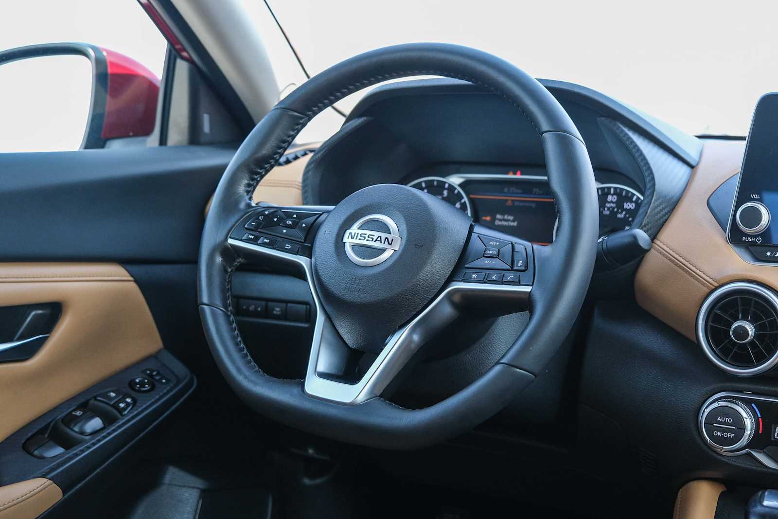 Thumbnail: 2023 Nissan Sentra - 16