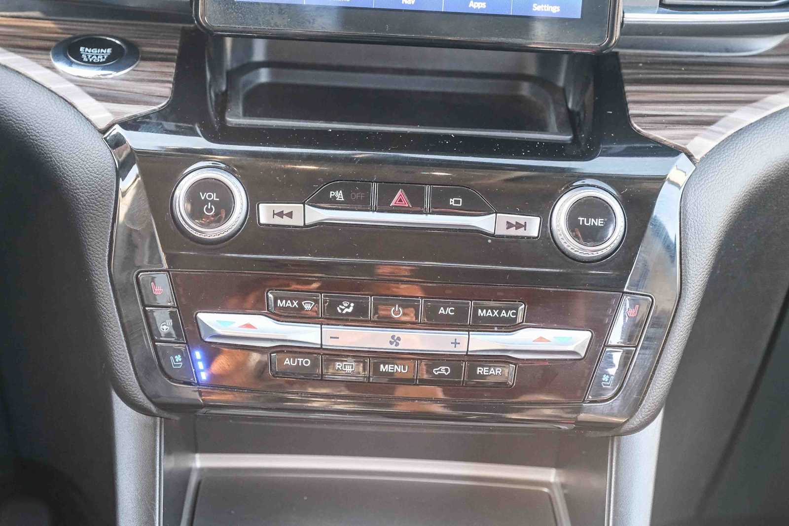 Thumbnail: 2023 Ford Explorer - 15