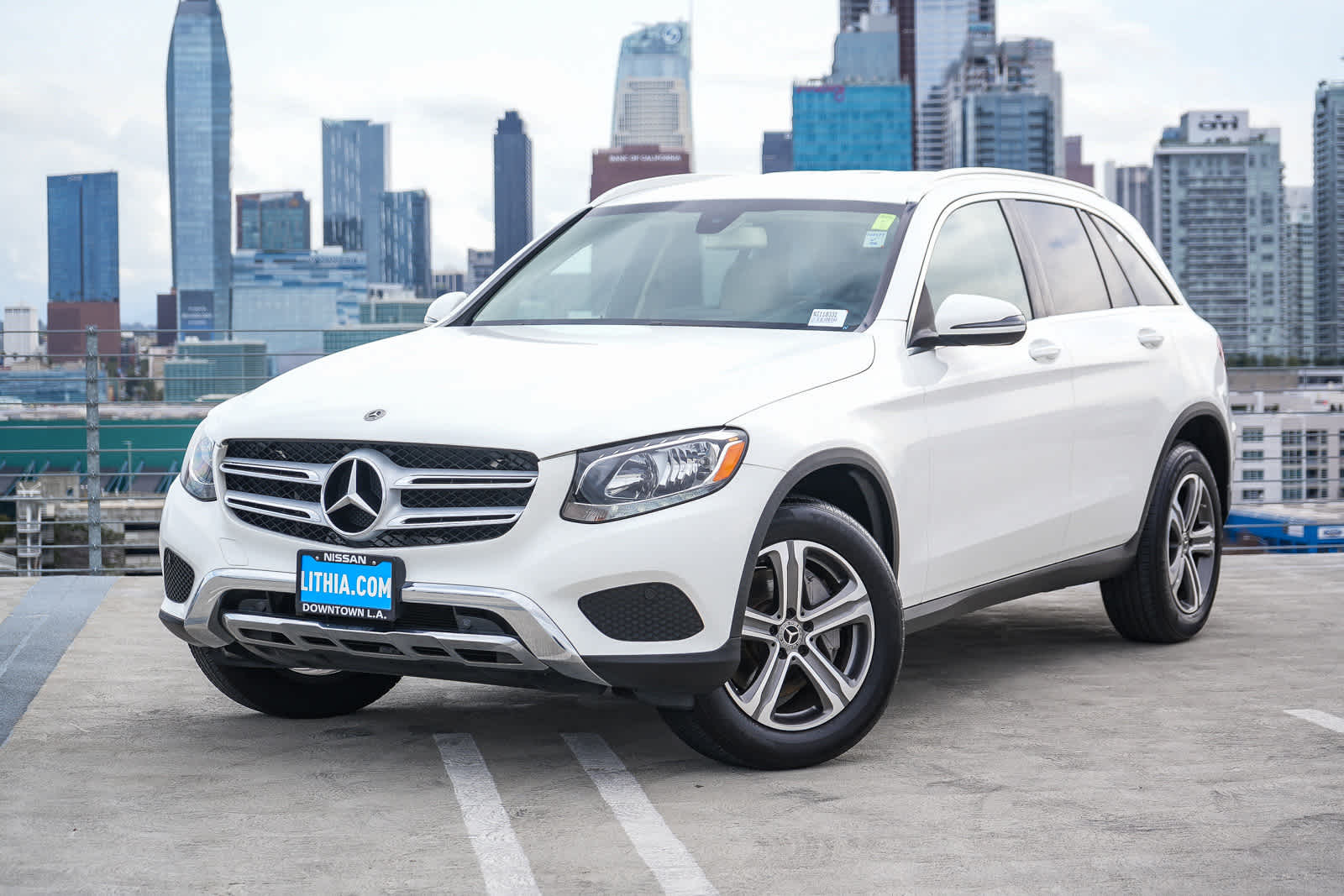 2019 Mercedes-Benz GLC 300 -
                  Los Angeles, CA