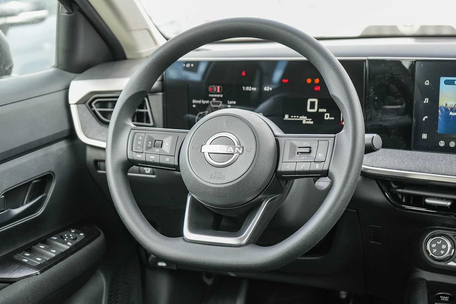 Thumbnail: 2026 Nissan Kicks - 16