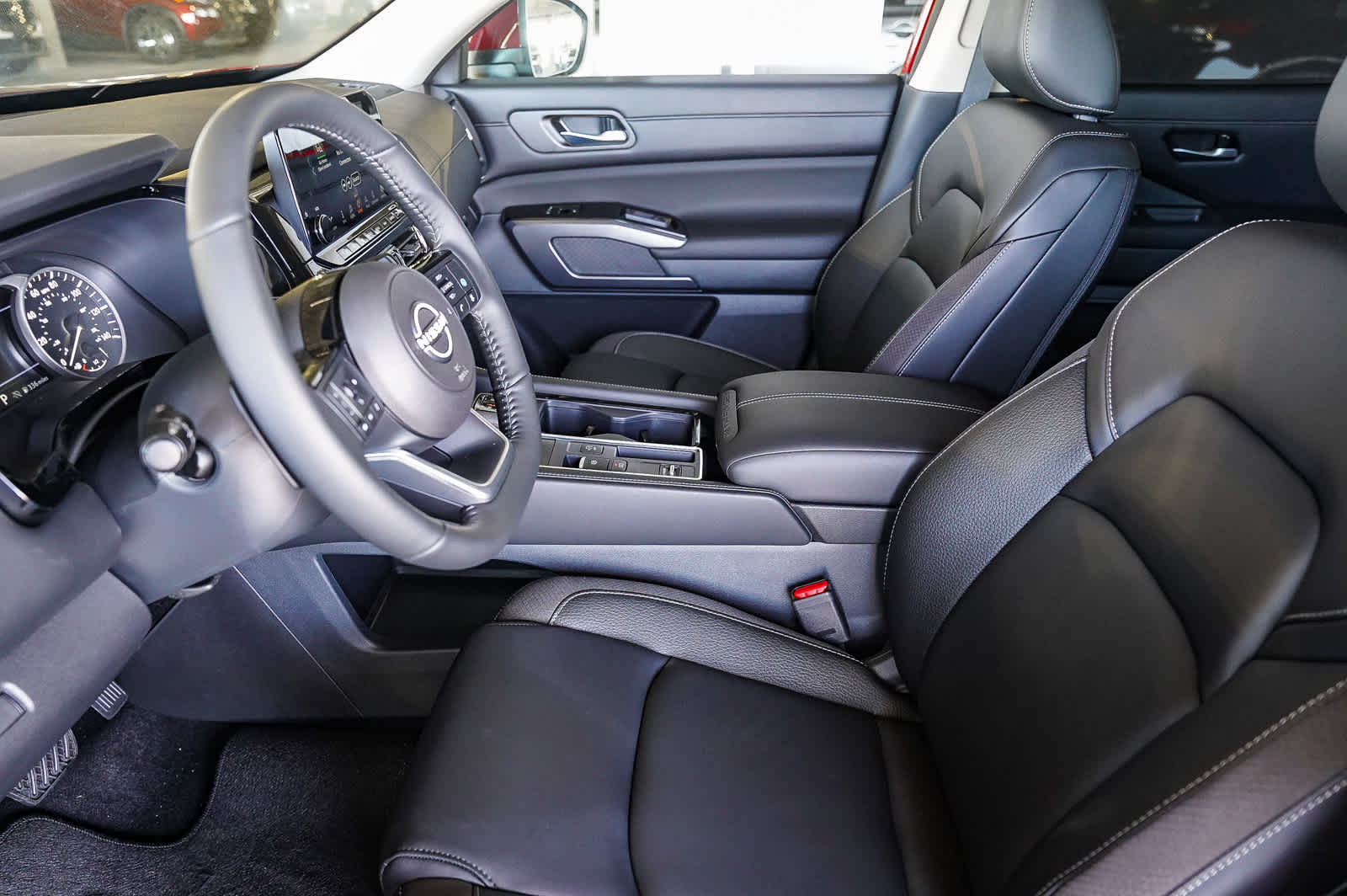 Thumbnail: 2025 Nissan Pathfinder - 19