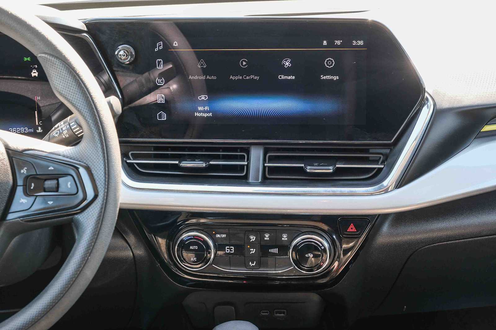 Thumbnail: 2025 Chevrolet Trax - 14