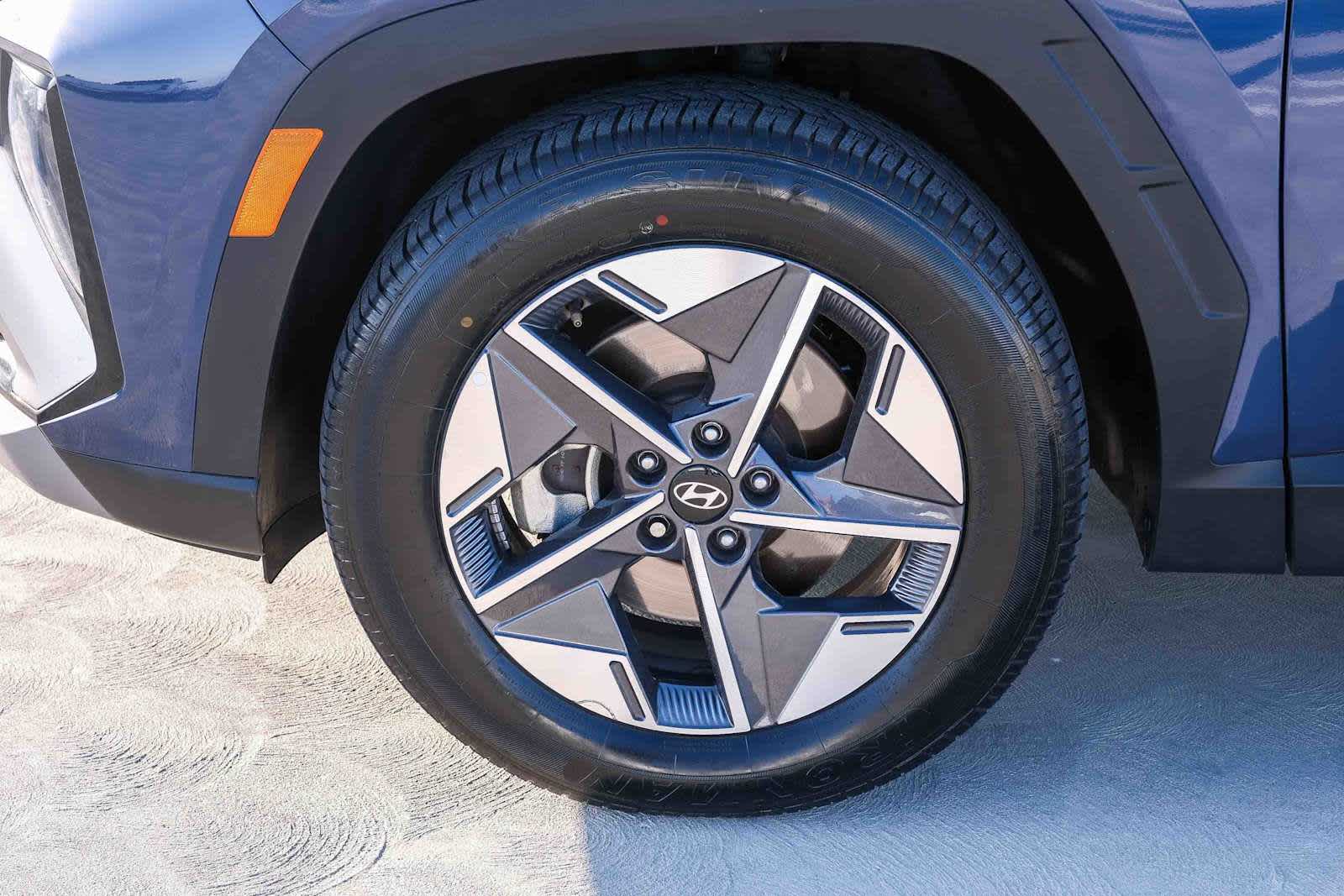 Thumbnail: 2025 Hyundai Tucson - 10