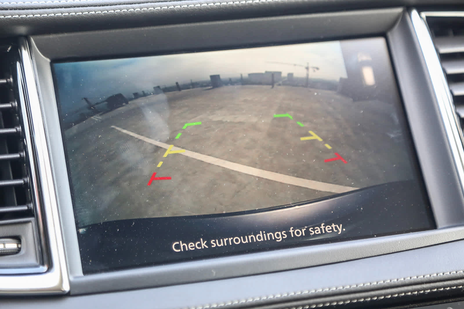 Thumbnail: 2025 INFINITI QX50 - 26