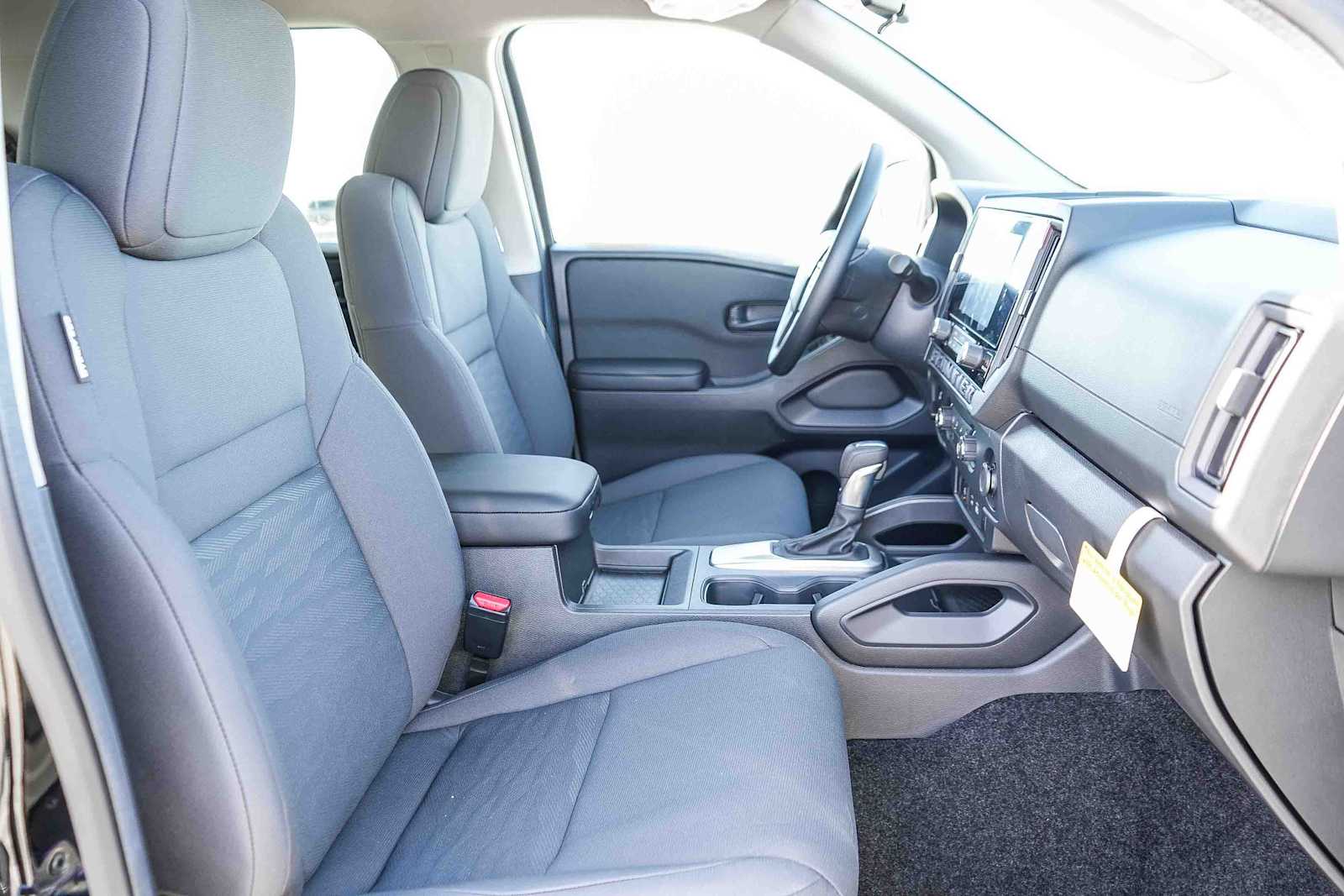 Thumbnail: 2026 Nissan Frontier - 18