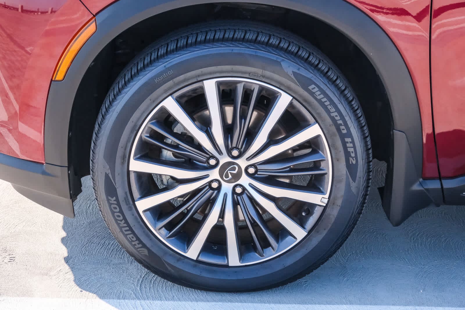 Thumbnail: 2024 INFINITI QX60 - 10