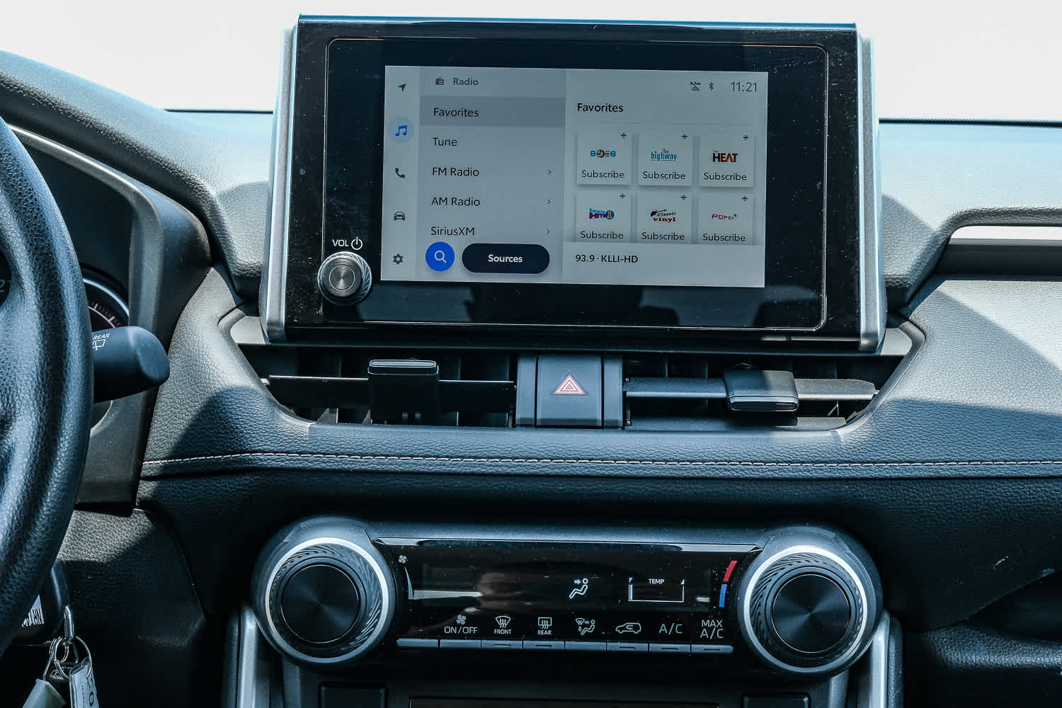 Thumbnail: 2024 Toyota RAV4 - 11