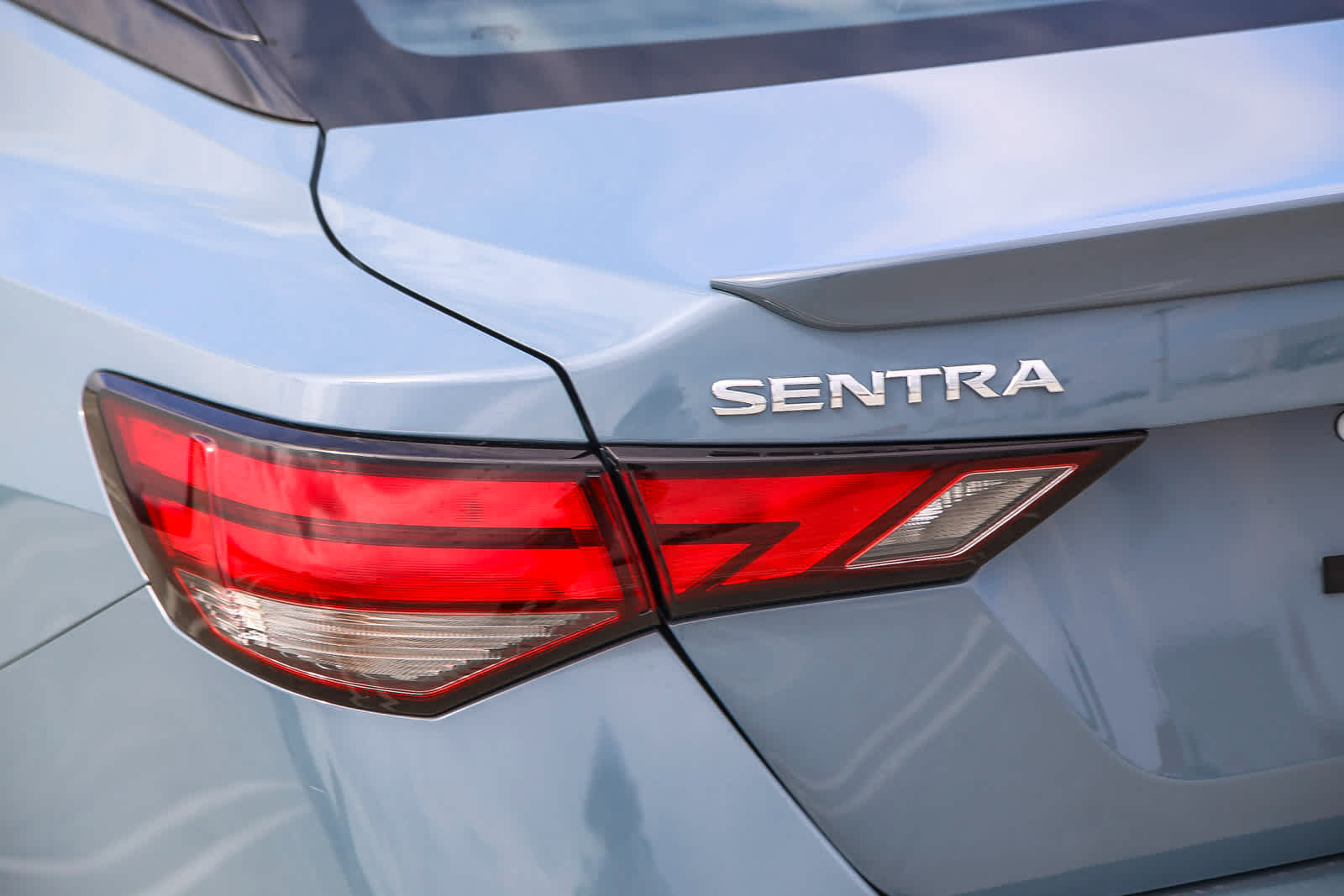 Thumbnail: 2025 Nissan Sentra - 9