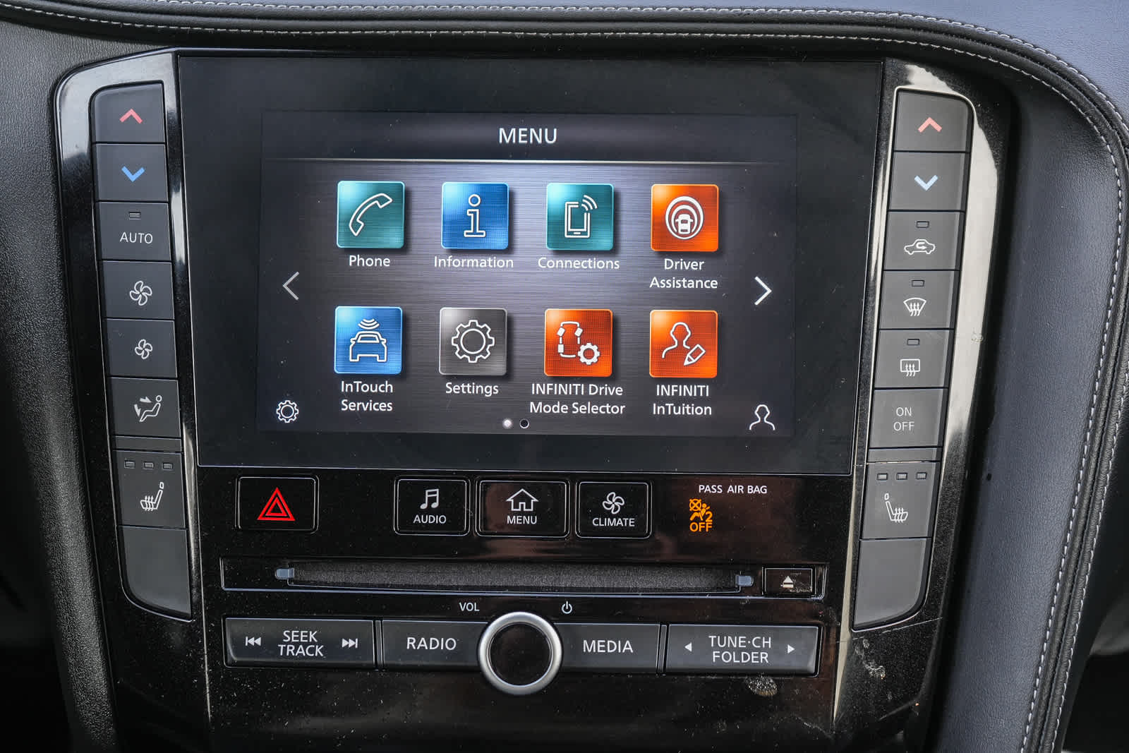 Thumbnail: 2024 INFINITI QX55 - 14