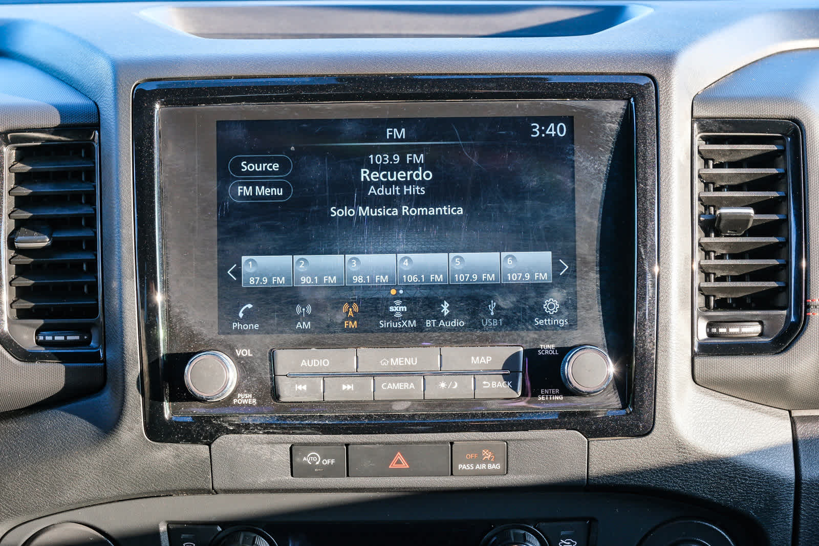 Thumbnail: 2023 Nissan Frontier - 14