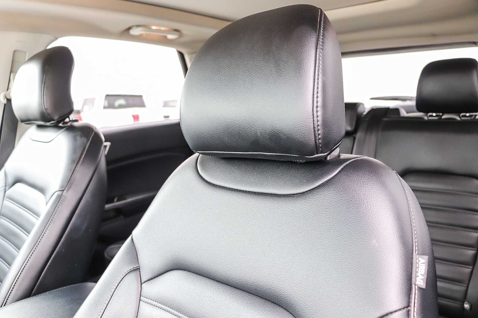 Thumbnail: 2019 Ford Edge - 18
