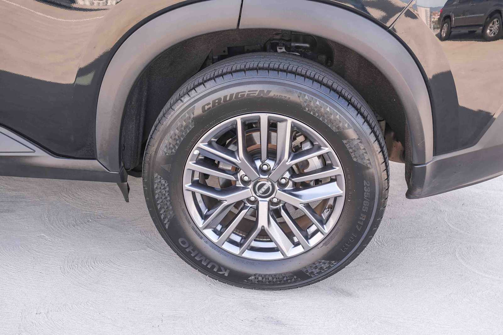 Thumbnail: 2023 Nissan Rogue - 9