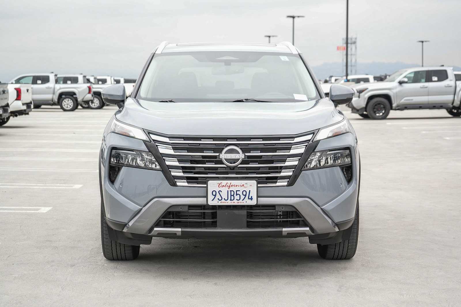 Thumbnail: 2025 Nissan Rogue - 5
