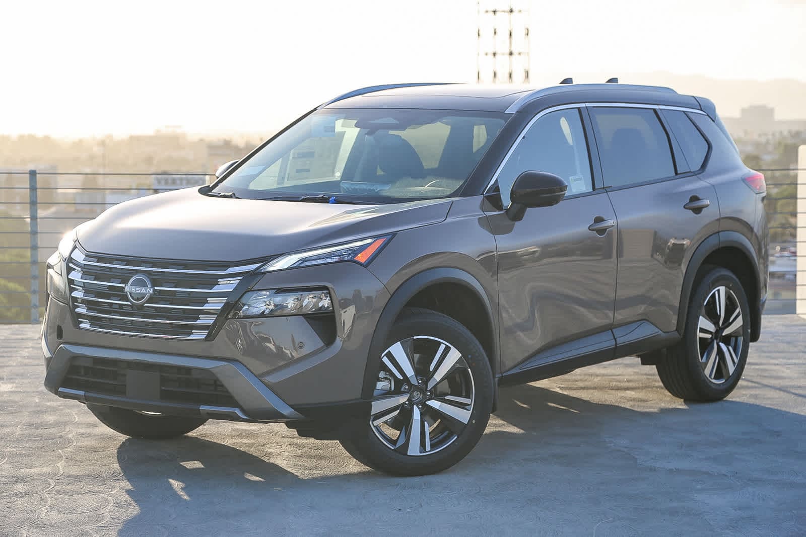2025 Nissan Rogue SL -
                  Los Angeles, CA