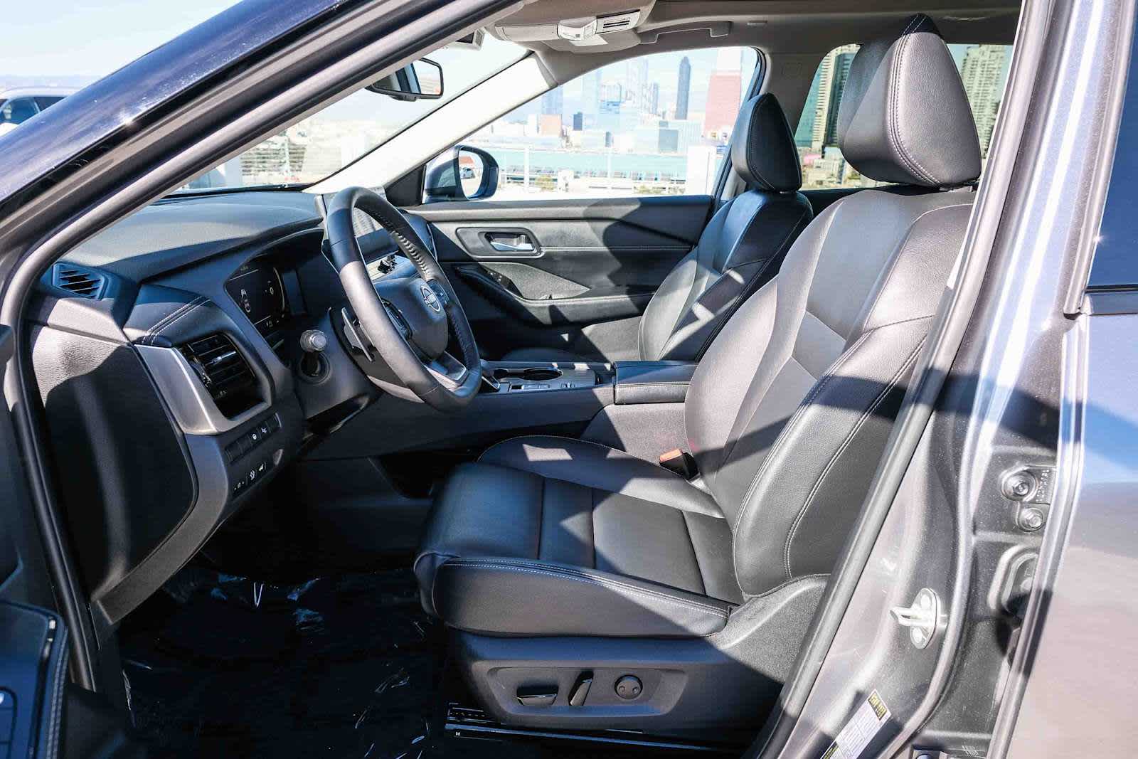 Thumbnail: 2025 Nissan Rogue - 19