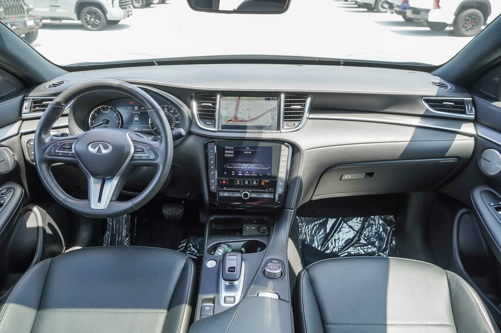 Thumbnail: 2024 INFINITI QX55 - 13