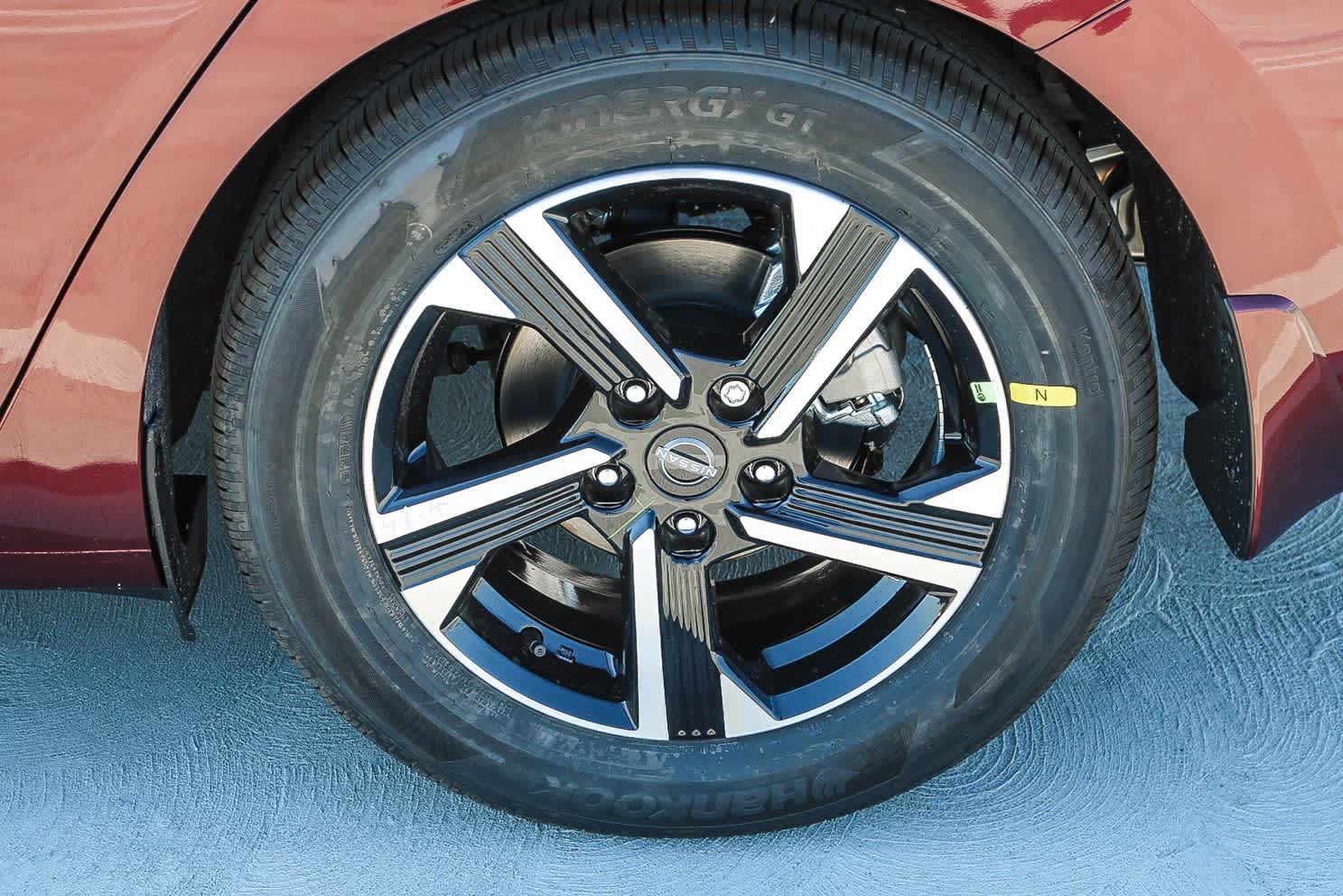 Thumbnail: 2025 Nissan Sentra - 10