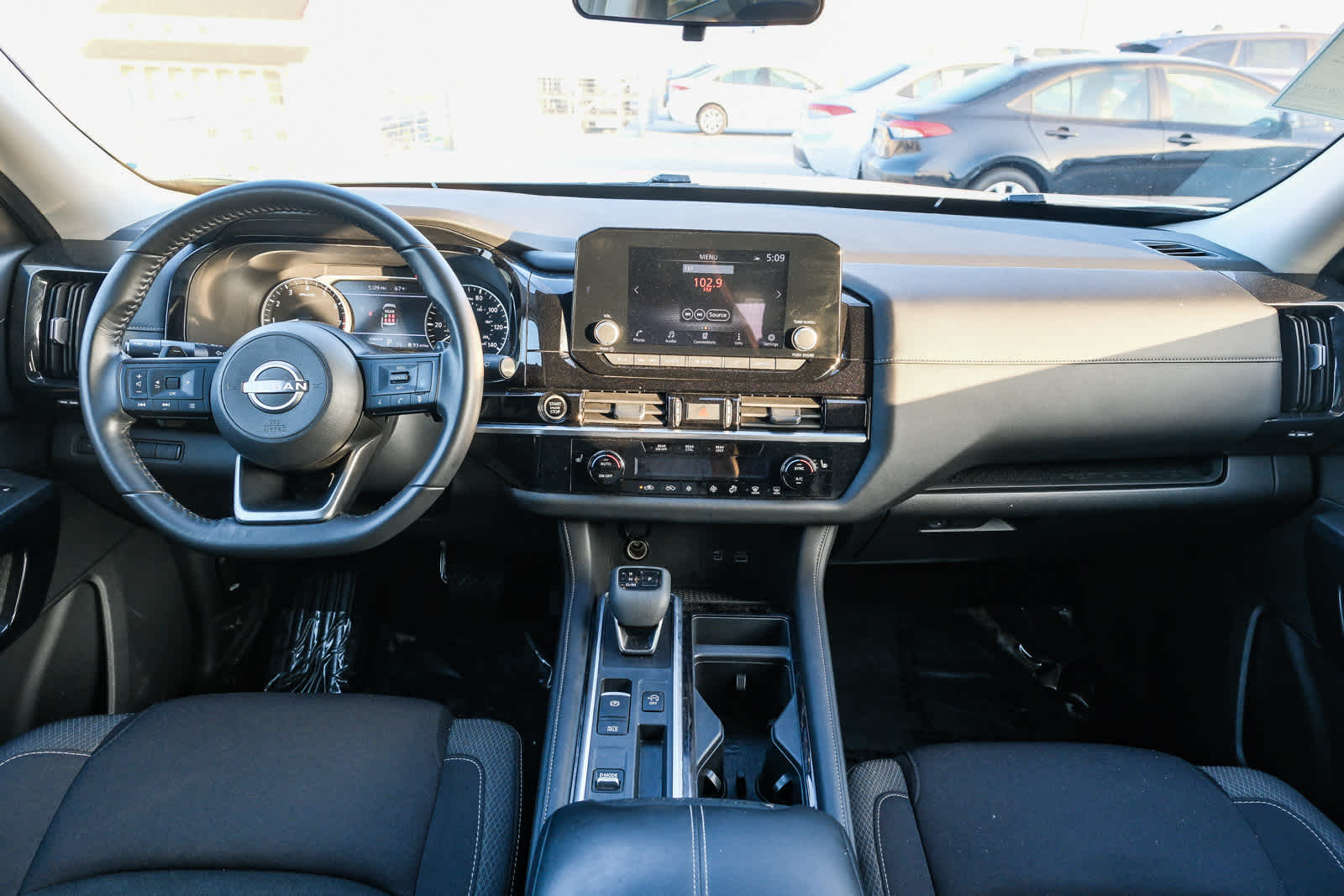 Thumbnail: 2024 Nissan Pathfinder - 13