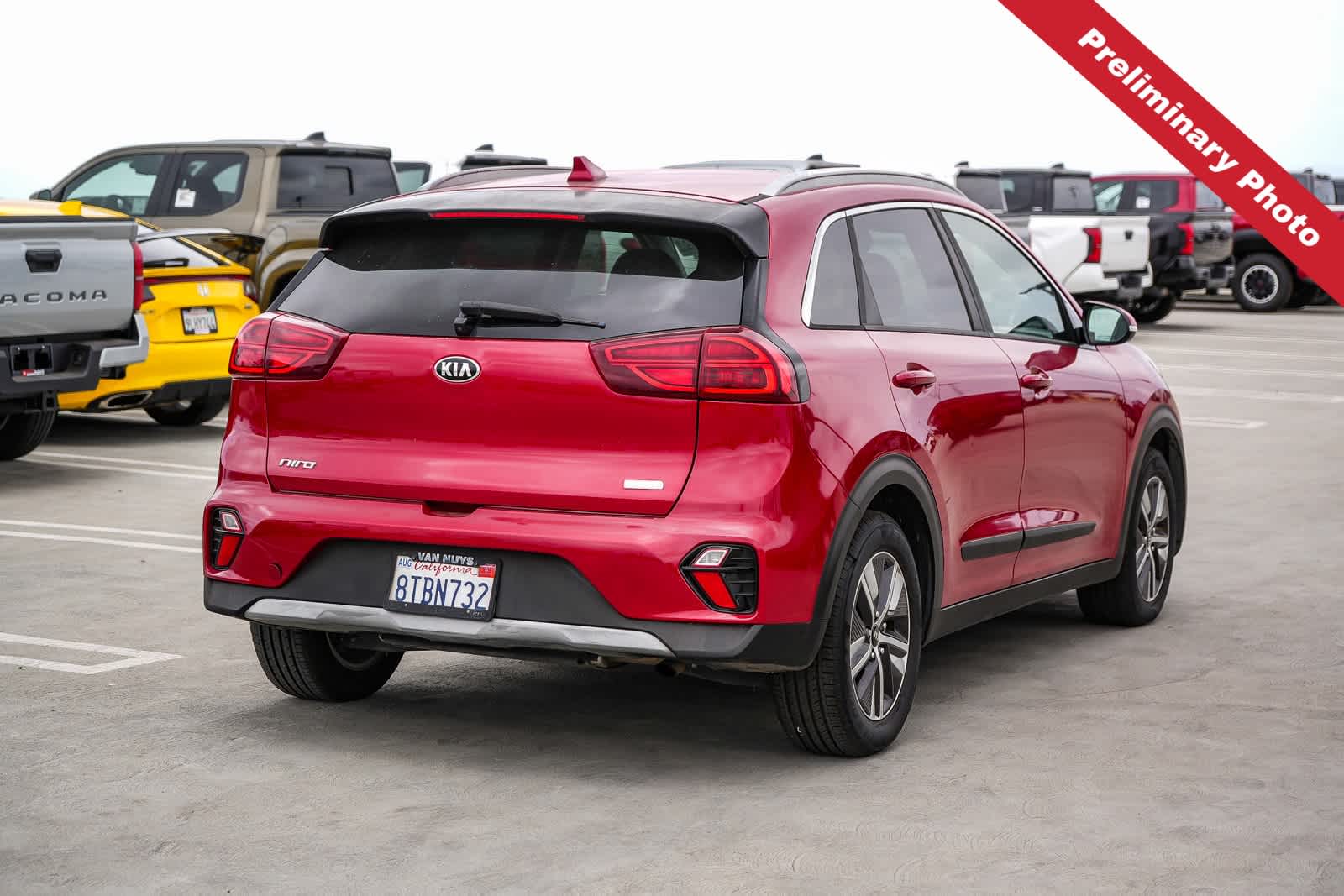 Thumbnail: 2020 Kia Niro - 6