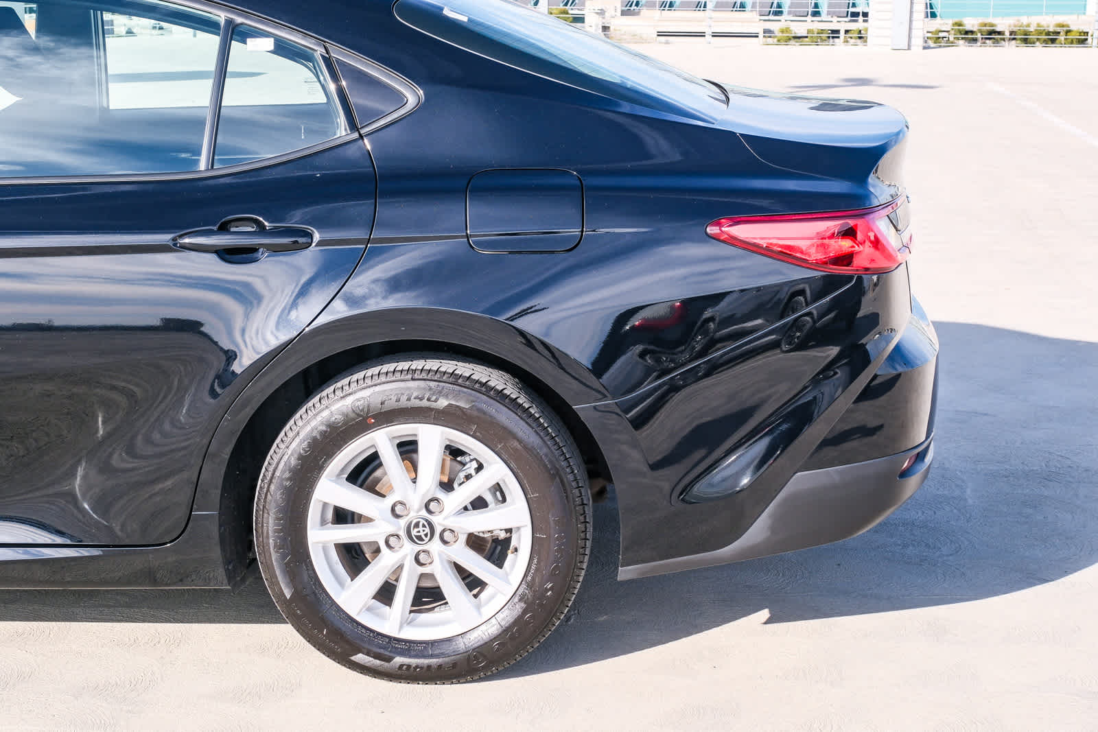 Thumbnail: 2025 Toyota Camry - 8