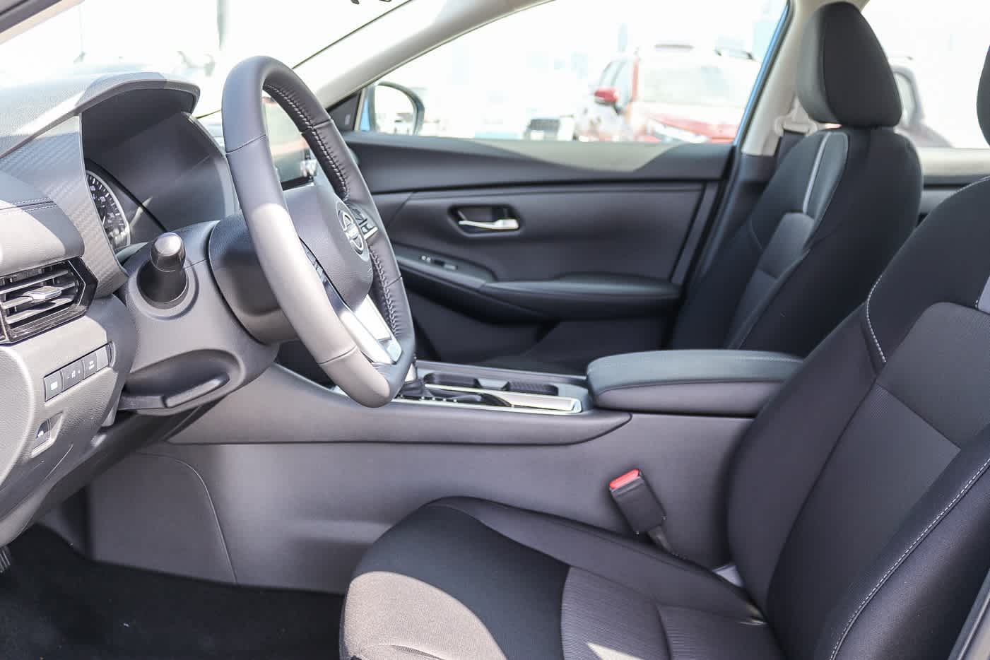 Thumbnail: 2025 Nissan Sentra - 17