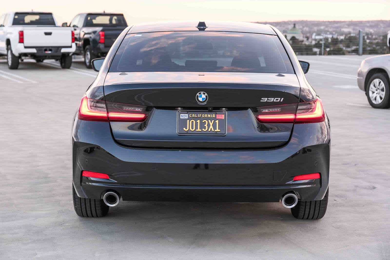 Thumbnail: 2025 BMW 3 Series - 4