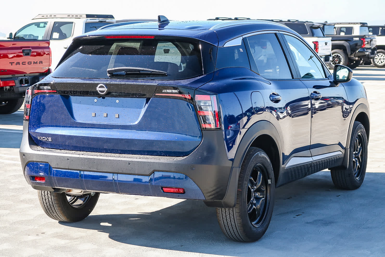 Thumbnail: 2026 Nissan Kicks - 6
