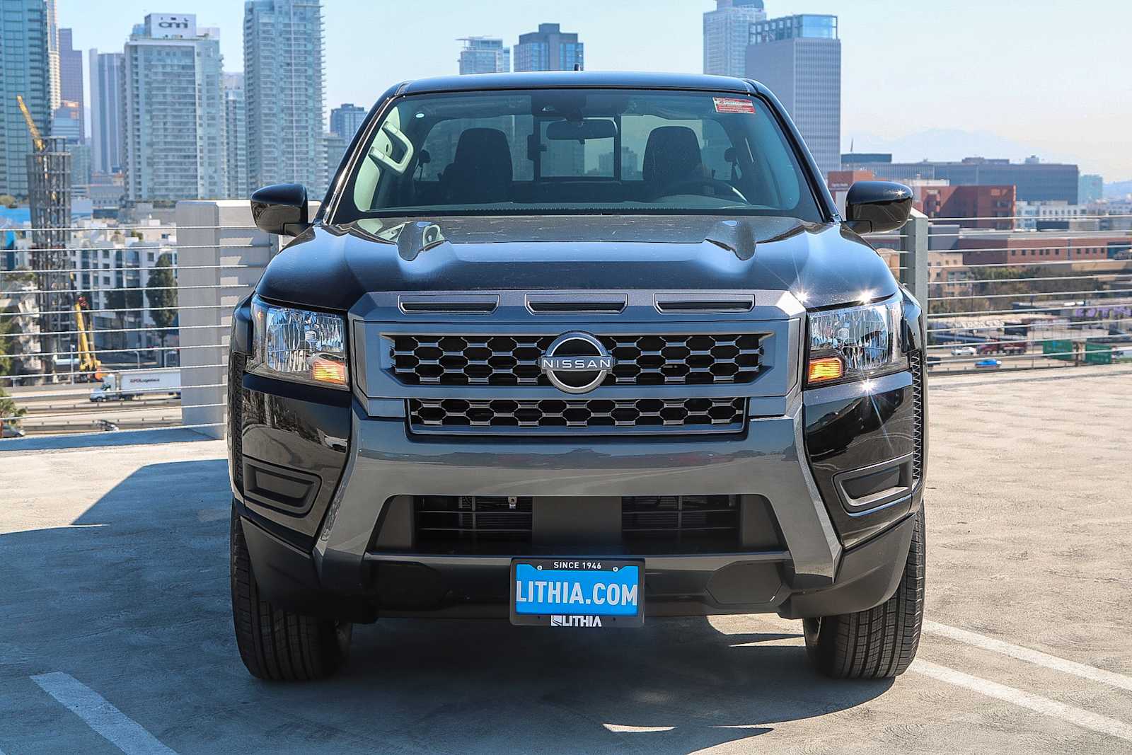 Thumbnail: 2025 Nissan Frontier - 2