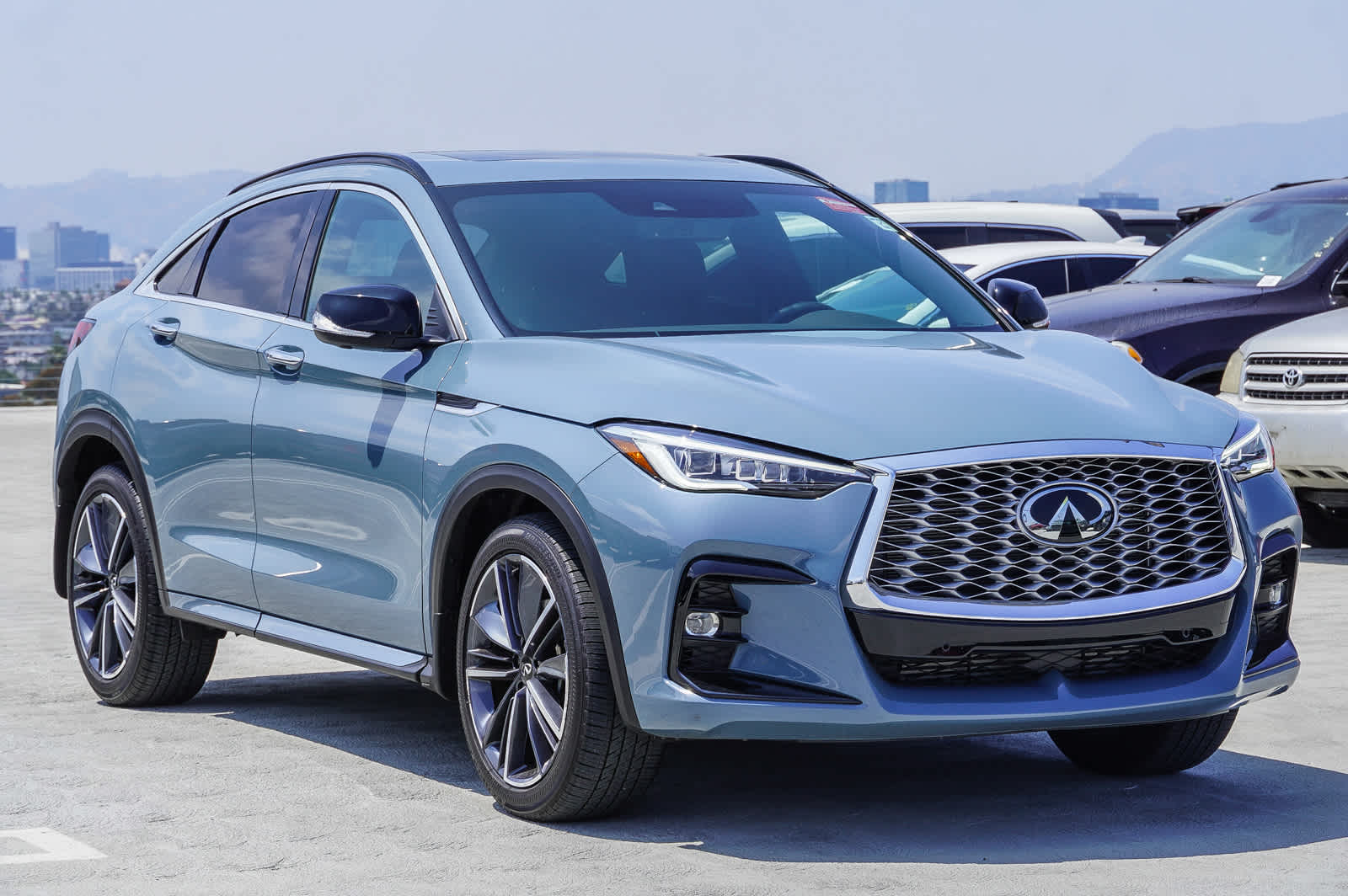 Thumbnail: 2024 INFINITI QX55 - 3