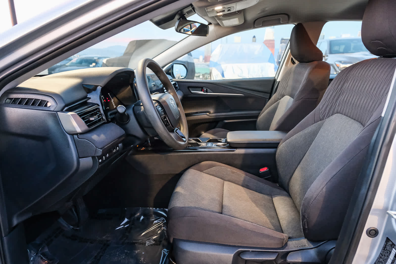 Thumbnail: 2025 Toyota Camry - 15