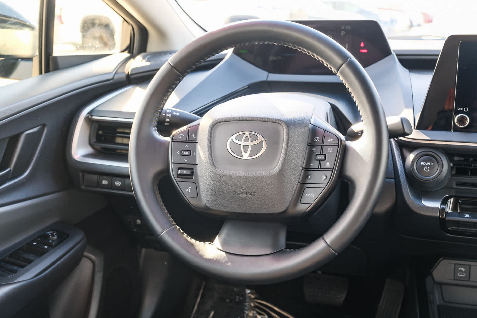 Thumbnail: 2025 Toyota Prius - 15