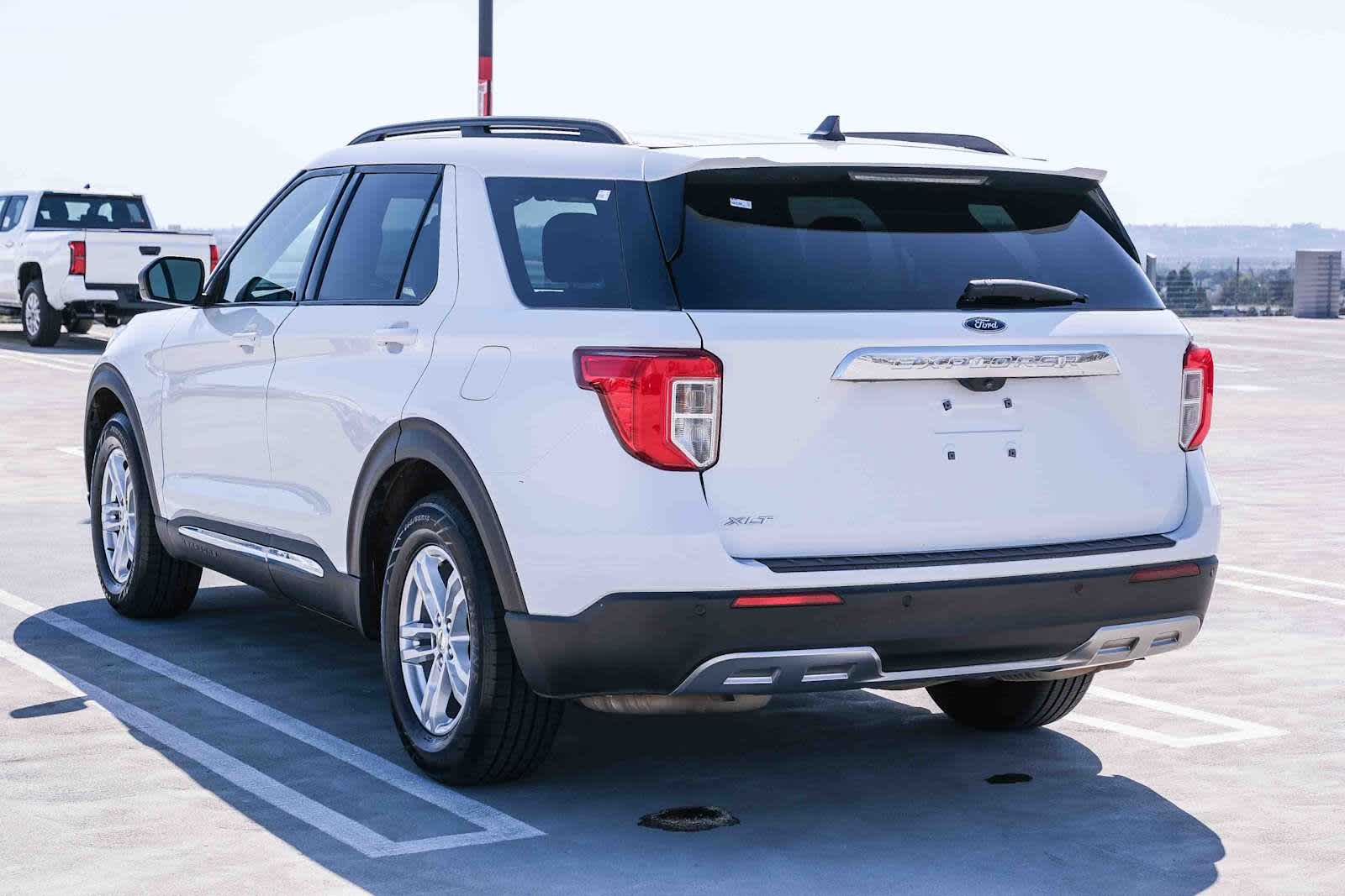 Thumbnail: 2023 Ford Explorer - 6