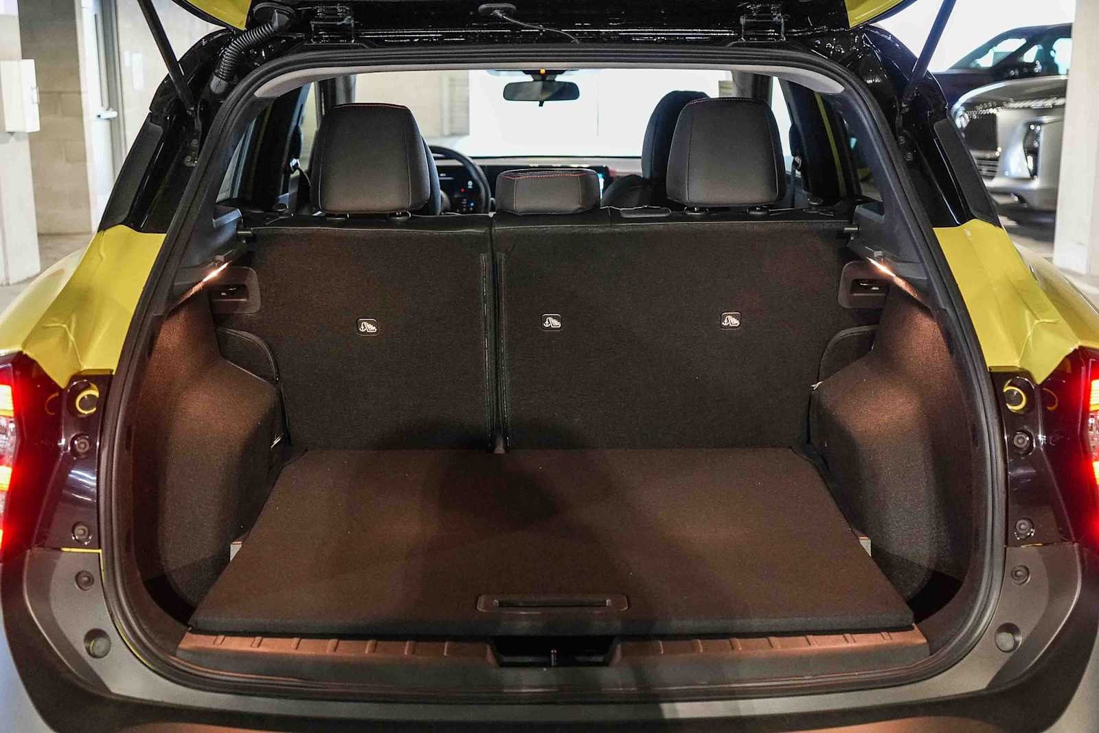 Thumbnail: 2026 Nissan Kicks - 12