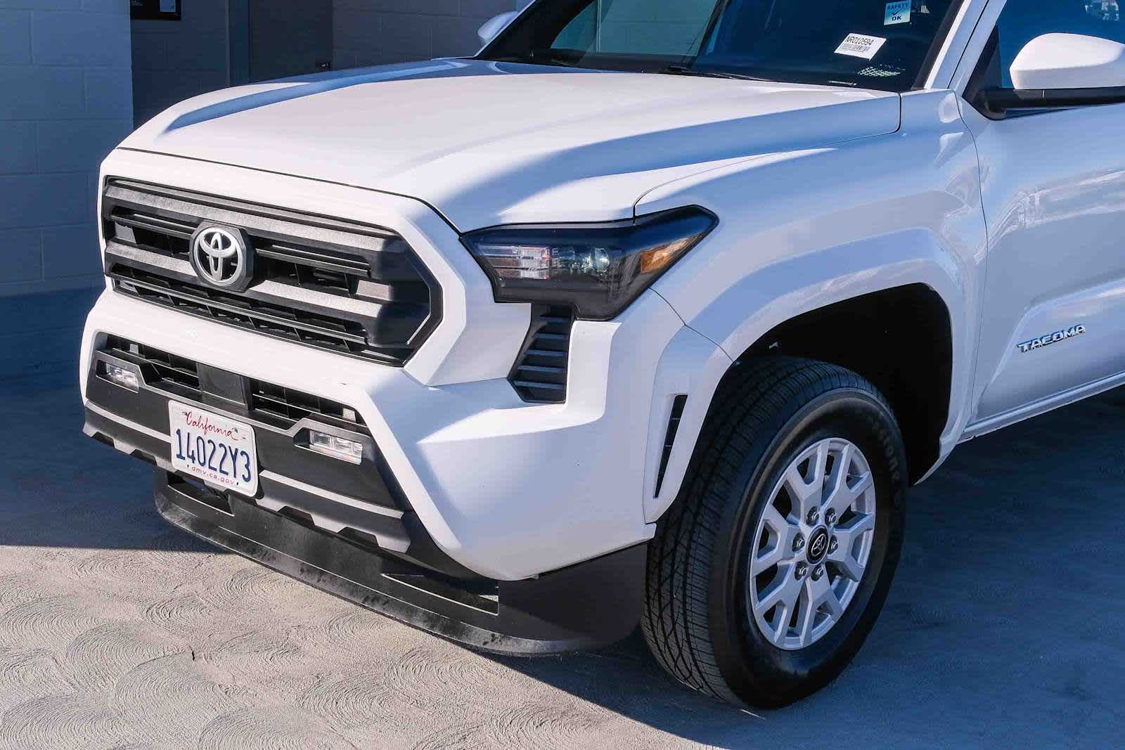 Thumbnail: 2024 Toyota Tacoma - 11