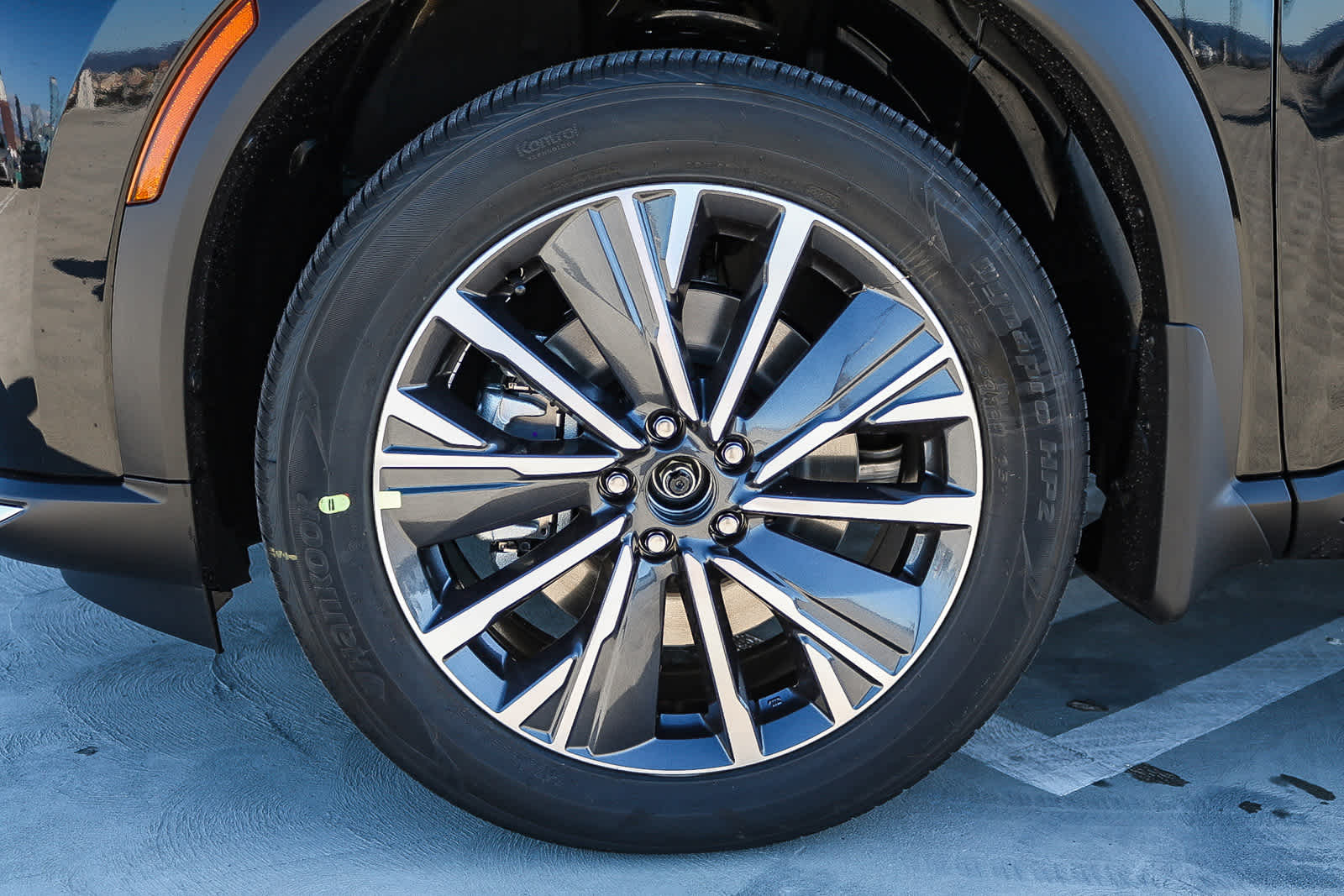 Thumbnail: 2026 INFINITI QX60 - 11