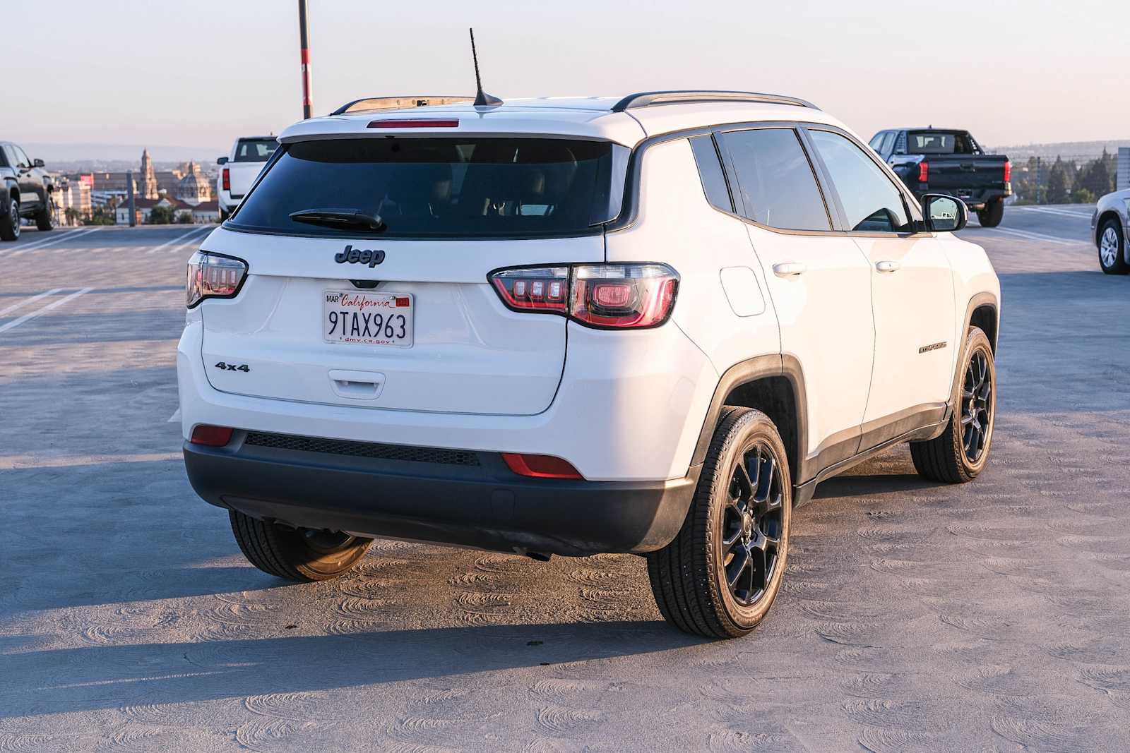 Thumbnail: 2025 Jeep Compass - 4