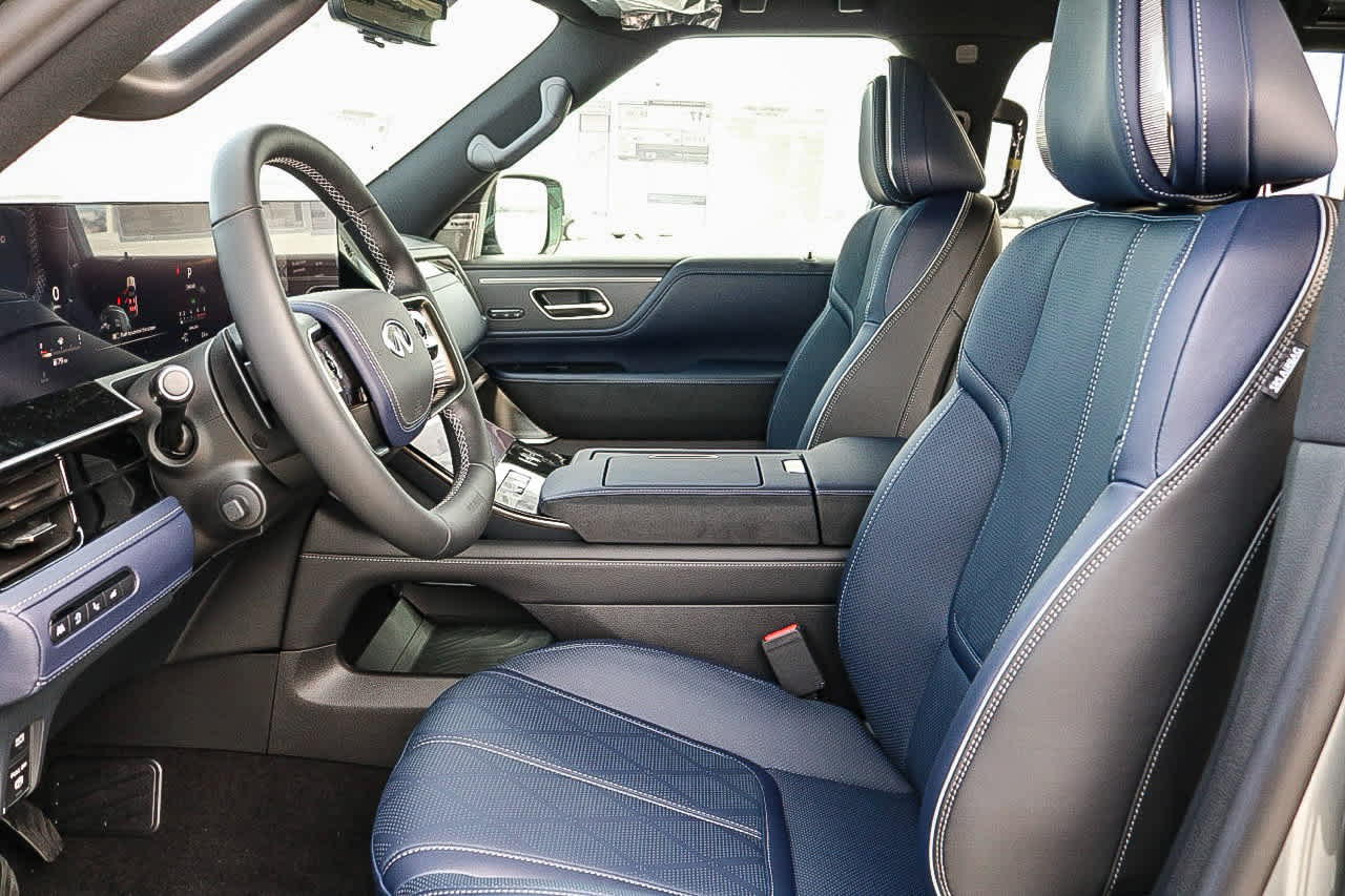 Thumbnail: 2026 INFINITI QX80 - 20