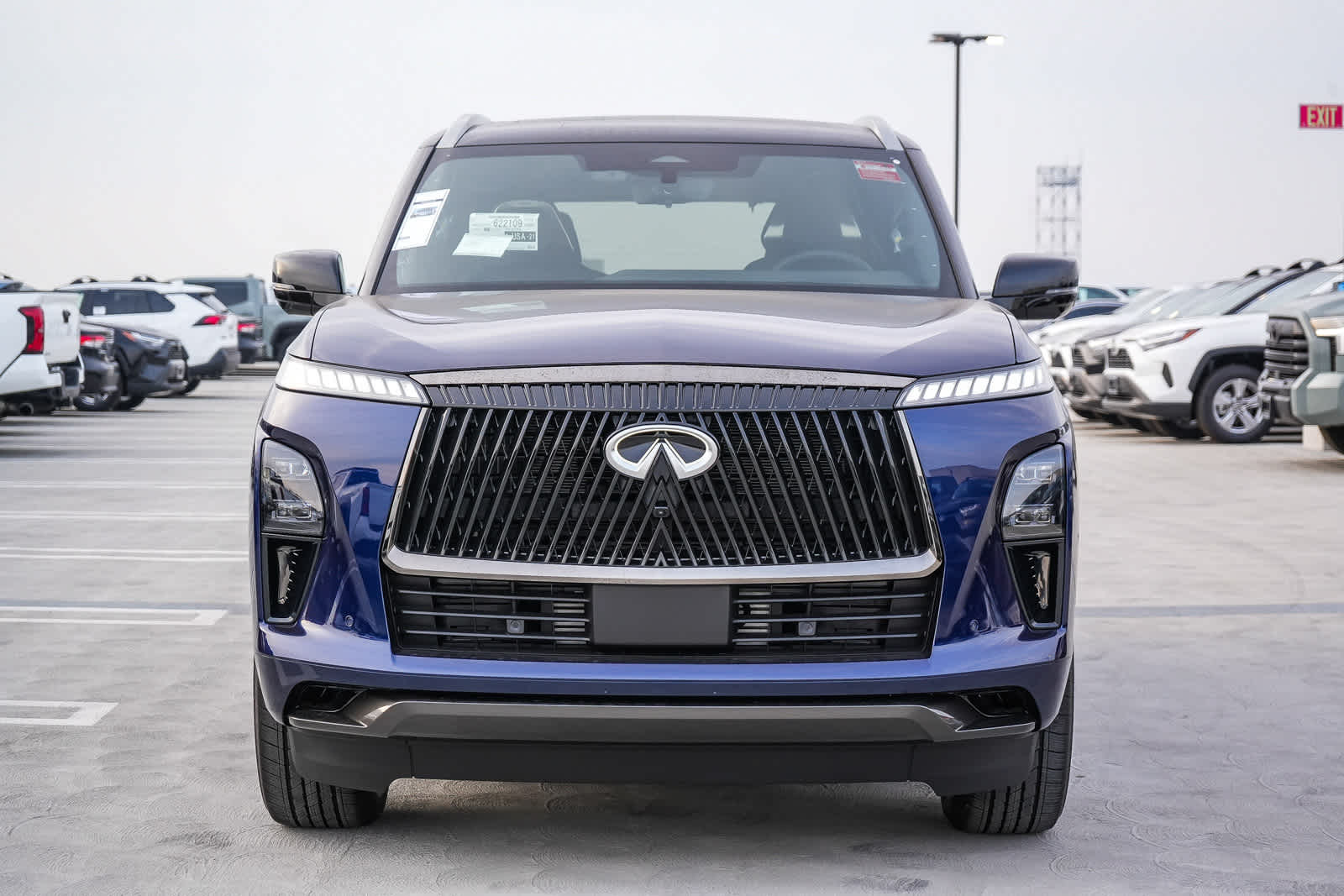 Thumbnail: 2026 INFINITI QX80 - 2
