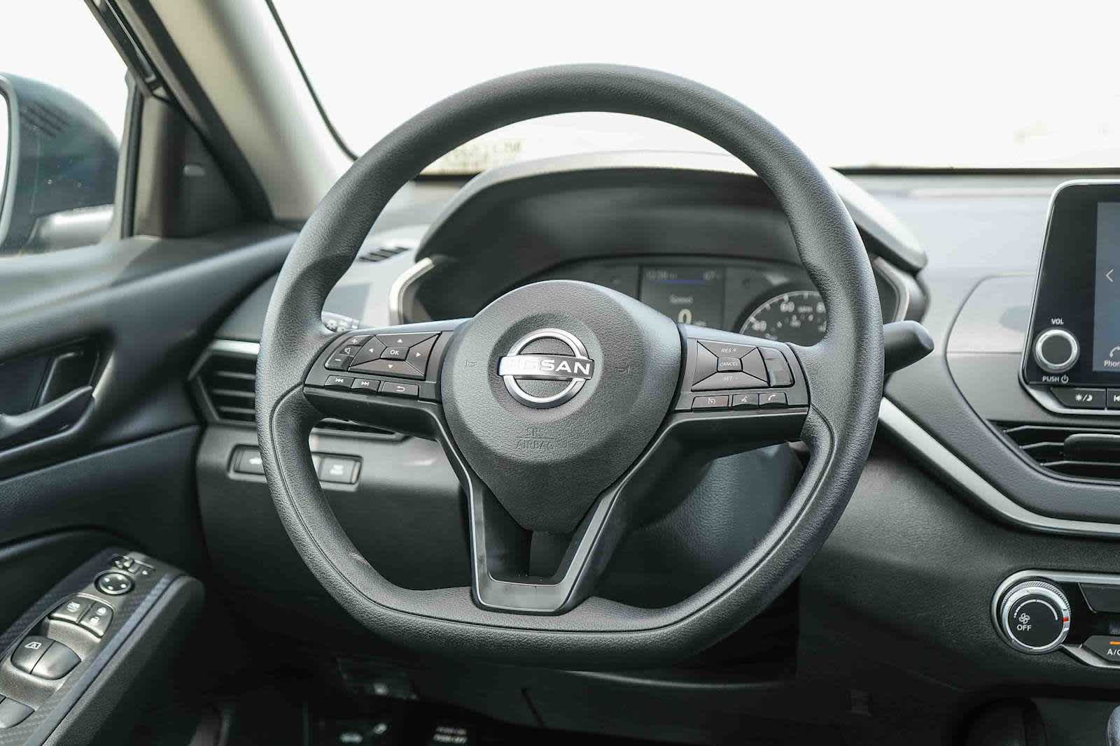 Thumbnail: 2025 Nissan Altima - 15