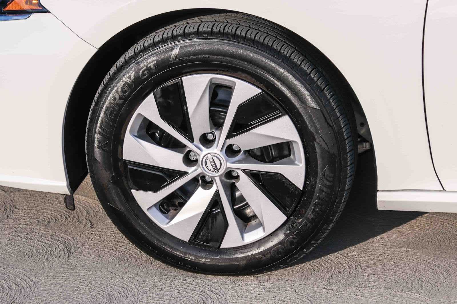 Thumbnail: 2025 Nissan Altima - 11